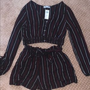 Cute cropped shirt with matching shorts